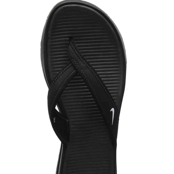 nike ultra celso flip flops